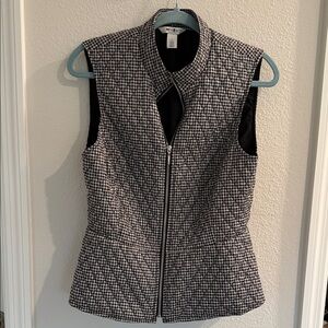 White House Black Market Houndstooth Vest